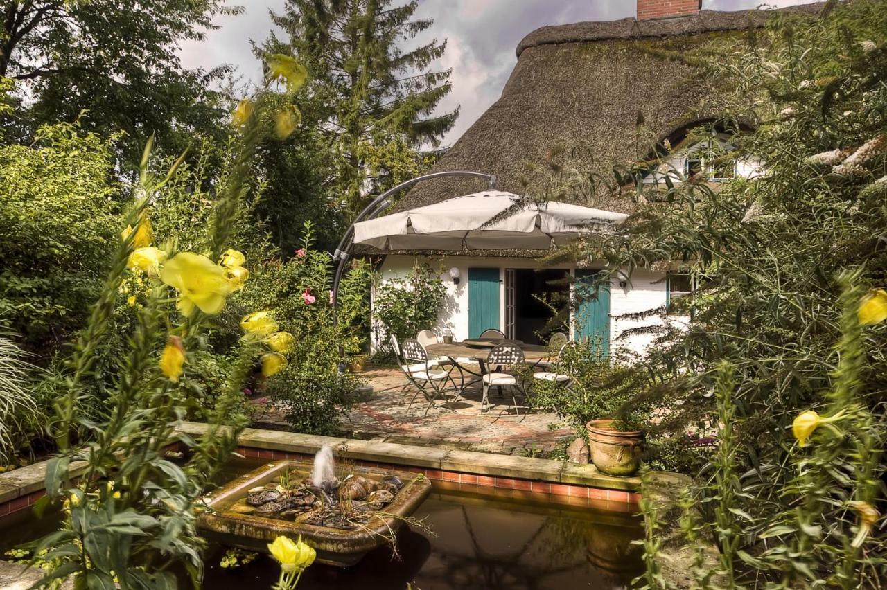 Ferienhof Tom Diek ヨルク エクステリア 写真